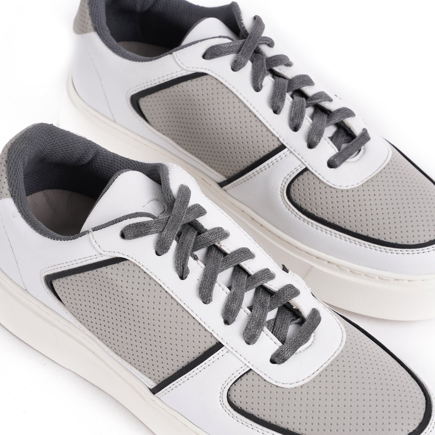 Cairo Edge Sneaker